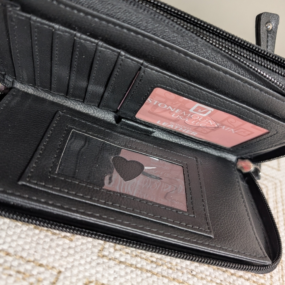 New Stone Mountain Tooled Embossed SLG Multicolor Wristlet Wallet - Picture 5 of 7
